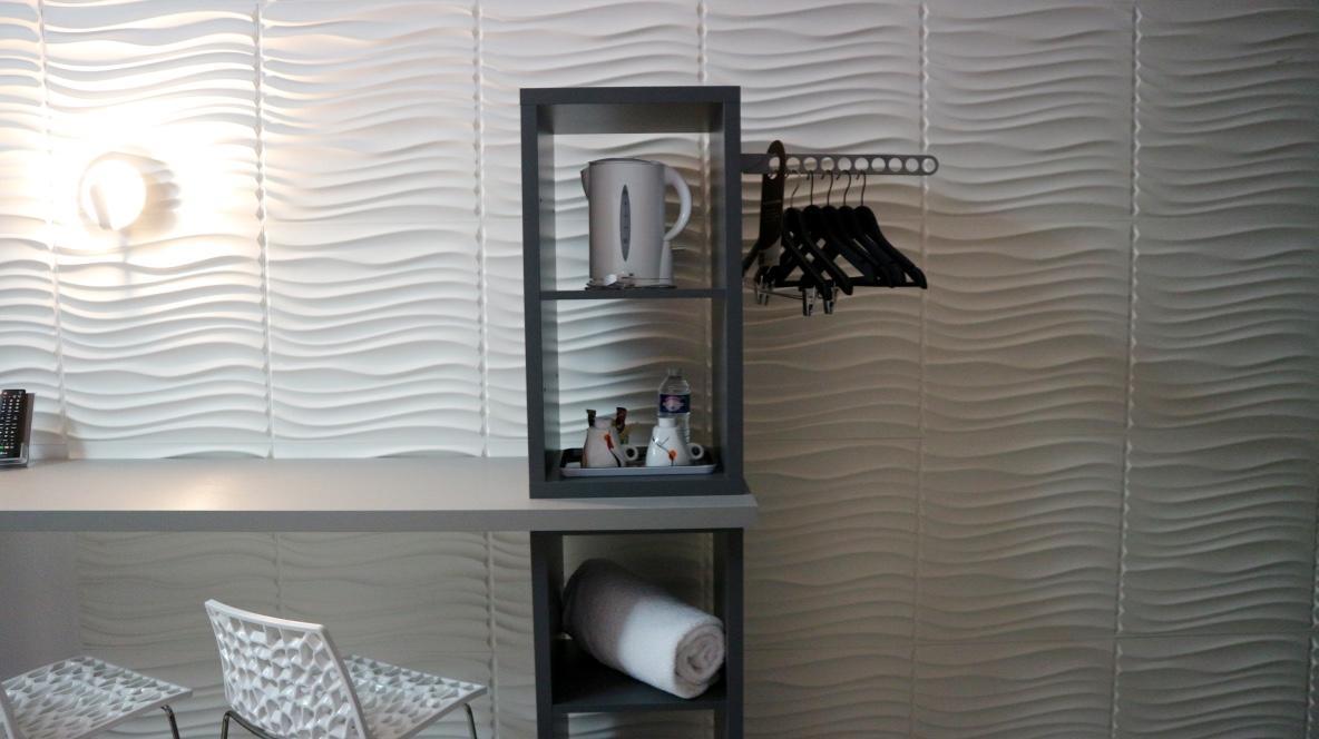 Hotel Contact Le Provence 3*